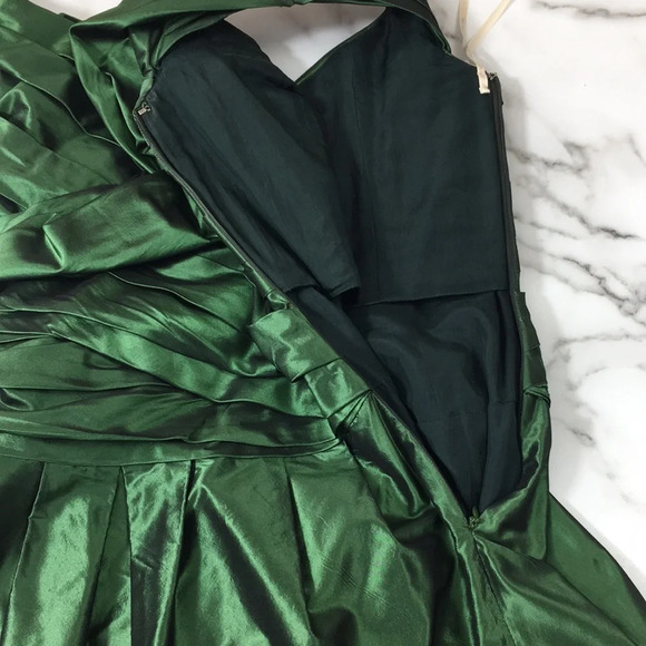Vera Wang Green Pleated Bandage Wrap Silk Dress Womens 4 Sleeveless Bridesmaid - Picture 7 of 12